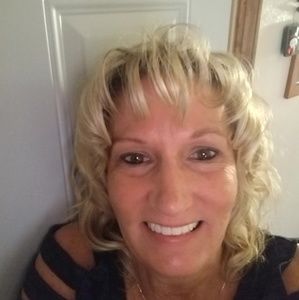 Meet your Posher, Mechelle